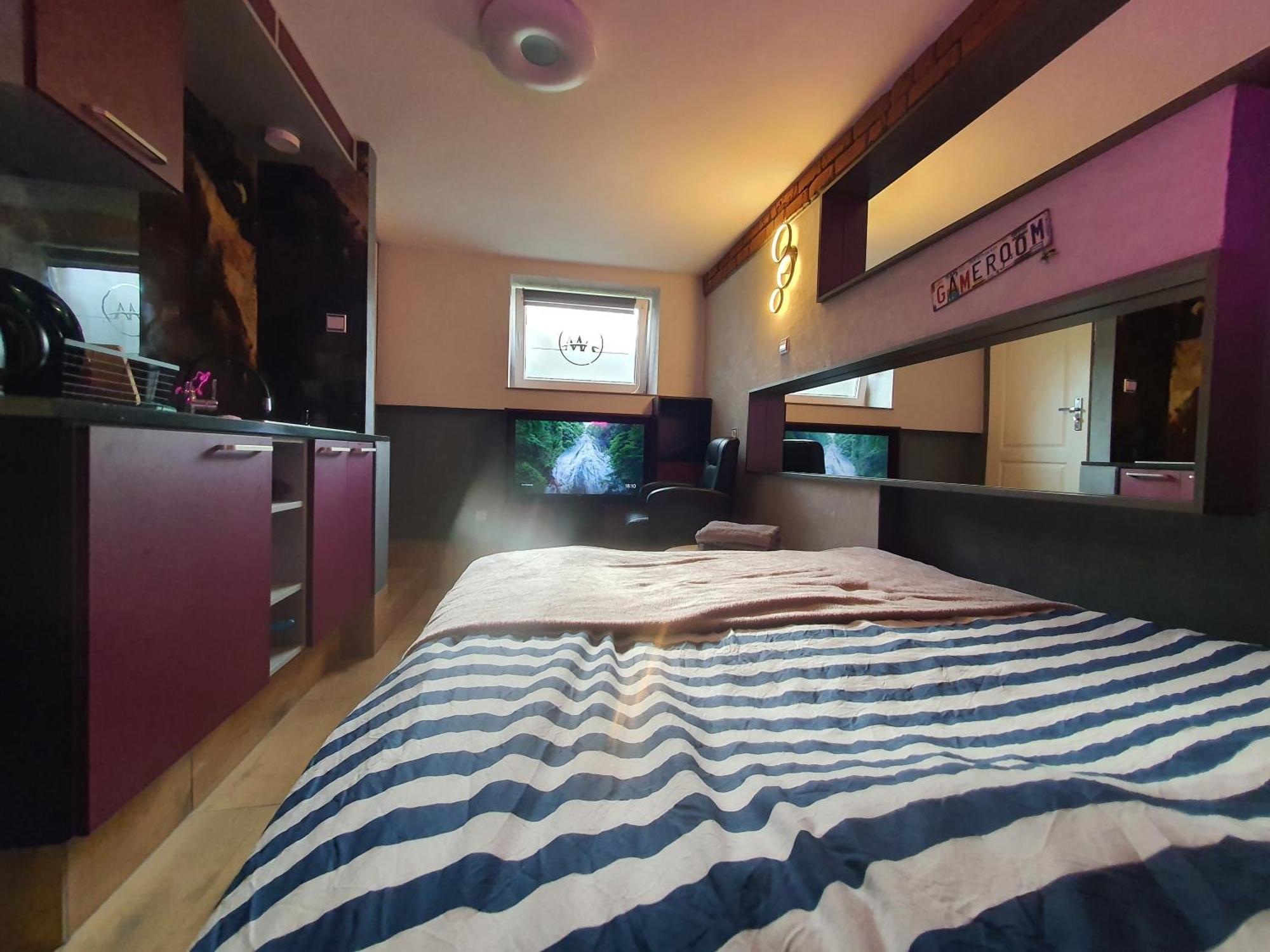 24H Gdynia Mini Apartamenty Na Kod Dostepu & Free Parking & No Keys الغرفة الصورة